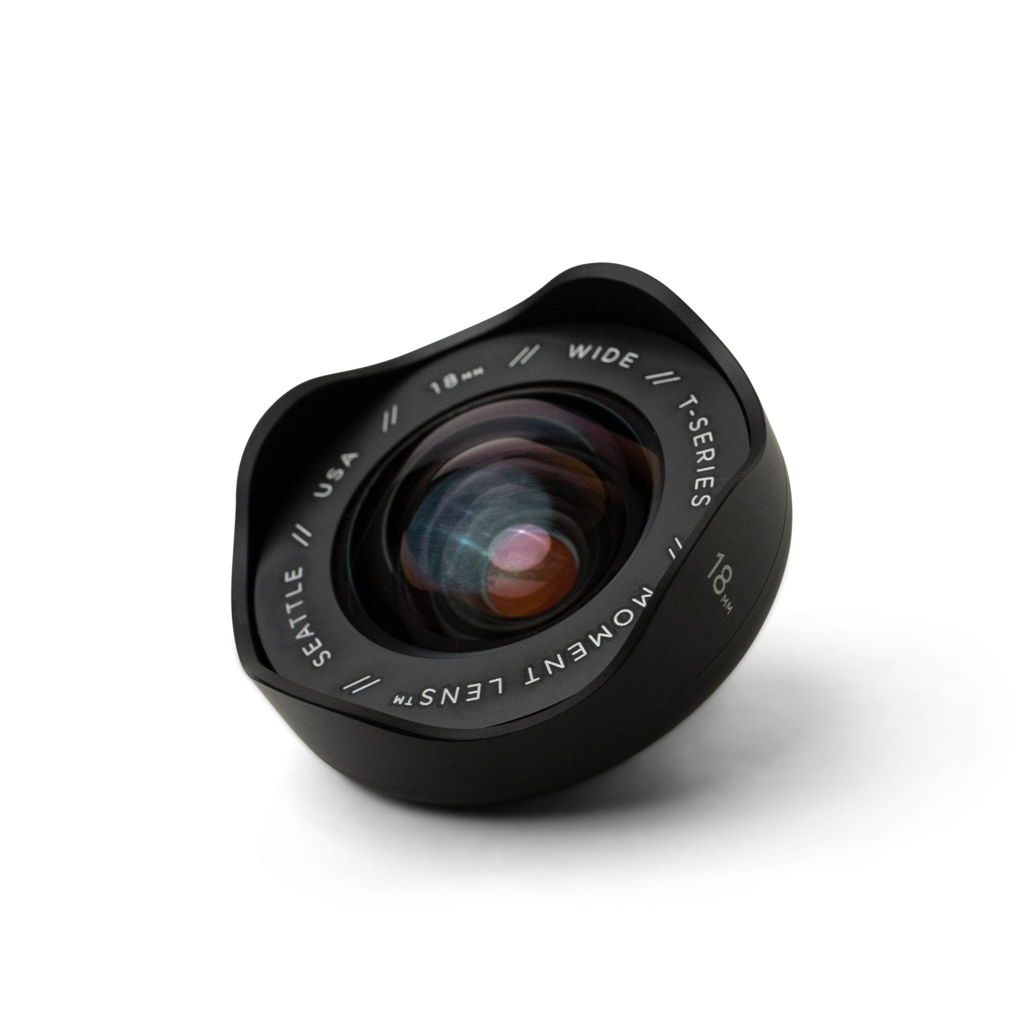 Moment Wide 18mm Lens | T–Series - Fjorden